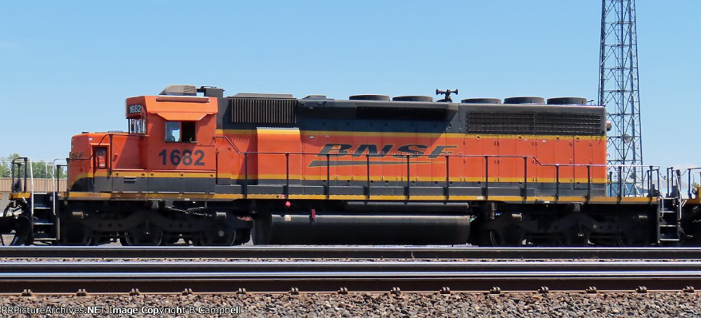 BNSF 1682